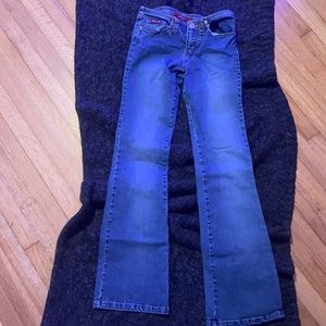 LOVE LOVE LOVE THESE JEANS